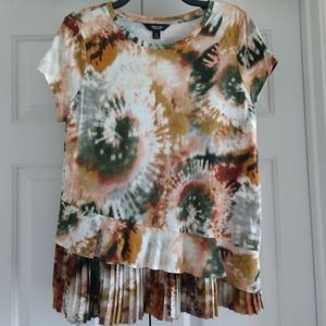 Vera Wang pleated tie-dyed blouse